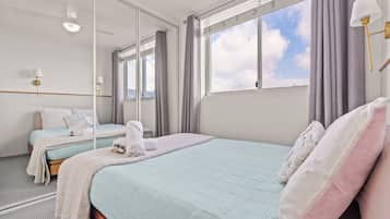 3 bedrooms, iron/ironing board, travel cot, free WiFi