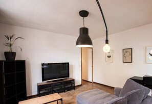 TV
