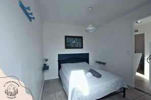 1 makuuhuone, silitysrauta/-lauta, vauvan matkasänky, Wi-Fi