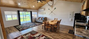 Lakefront Cottage Retreat in Charming Mountain!