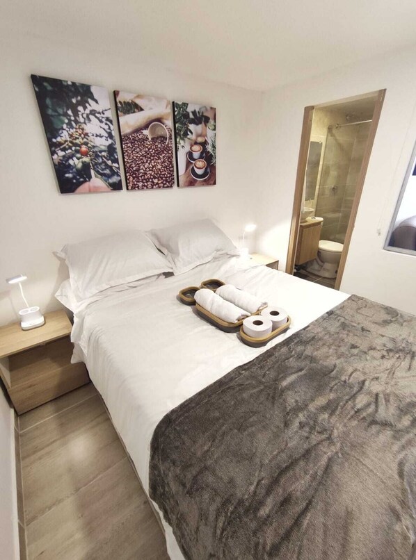 1 bedroom, iron/ironing board, WiFi, bed sheets