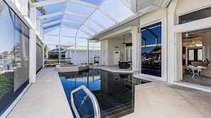 Unclassified image, 5 of 27, button