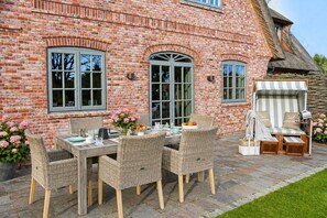 Outdoor dining - Haus Goed Libben - Moin and welcome to Haus Goed Libben - to (Sylt)
