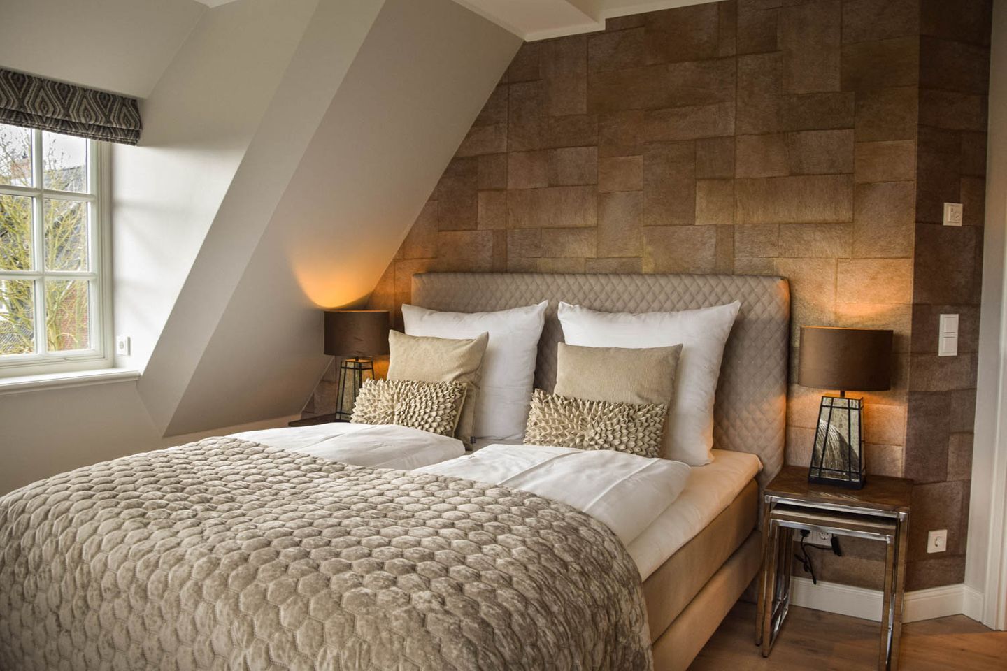 4 Schlafzimmer, Zimmersafe, Bügeleisen/Bügelbrett, WLAN
