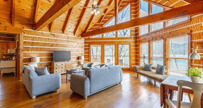 Kingfisher Cabin-a PMI Scenic City rental