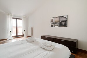 1 bedroom, iron/ironing board, WiFi