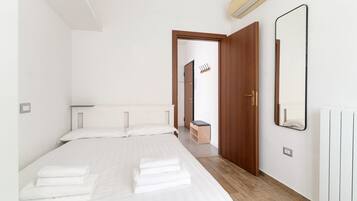 2 camere, ferro/asse da stiro, Wi-Fi
