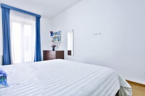 3 Schlafzimmer, Bügeleisen/Bügelbrett, WLAN, Bettwäsche