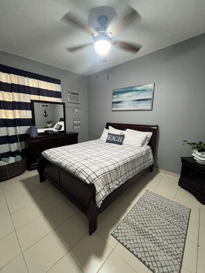 舒適公寓, 2 間臥室, 廚房 | 2 間臥室、遮光布/窗簾、熨斗/熨衣板、免費無線上網