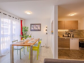 Dining - Le Christina by Interhome (Sainte Maxime)