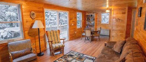 Smart TV, reproductor de DVD y libros