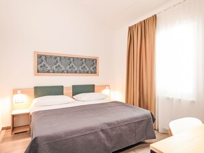 2 bedrooms, Internet
