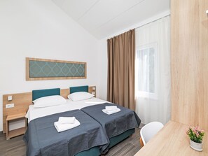 2 bedrooms, internet