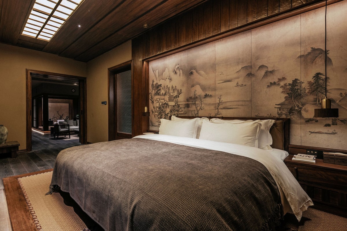 Villa Deluxe, vista montagna | 1 camera, minibar con snack e bevande gratuite, tende oscuranti