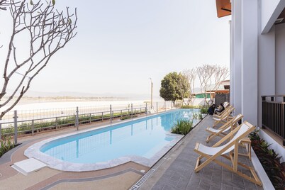 Sand & River Hotel
