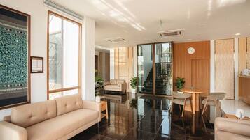 Sala de estar en el lobby