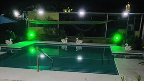 Utomhuspool