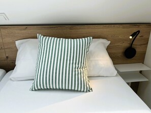 1 dormitorio, caja fuerte, tabla de planchar con plancha y wifi