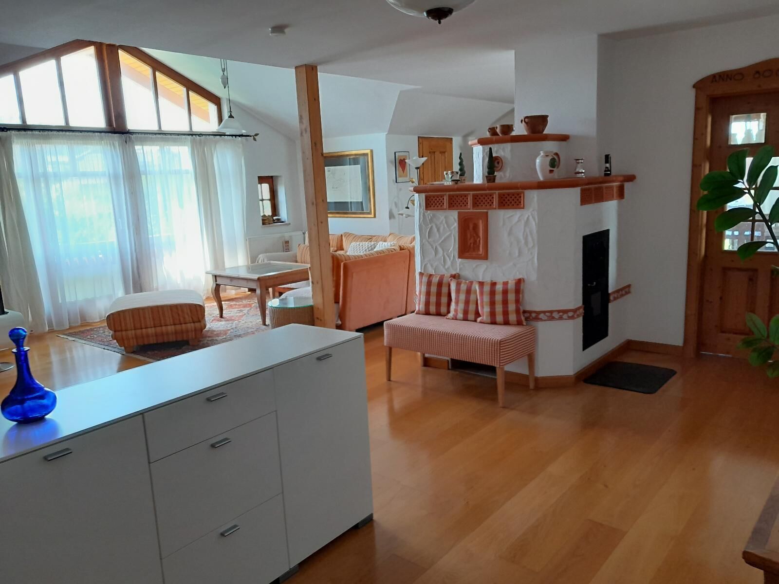 Klimatisierte Ferienwohnung (110qm) Mit Balkon Und 2 Schlafzimmer - Cham