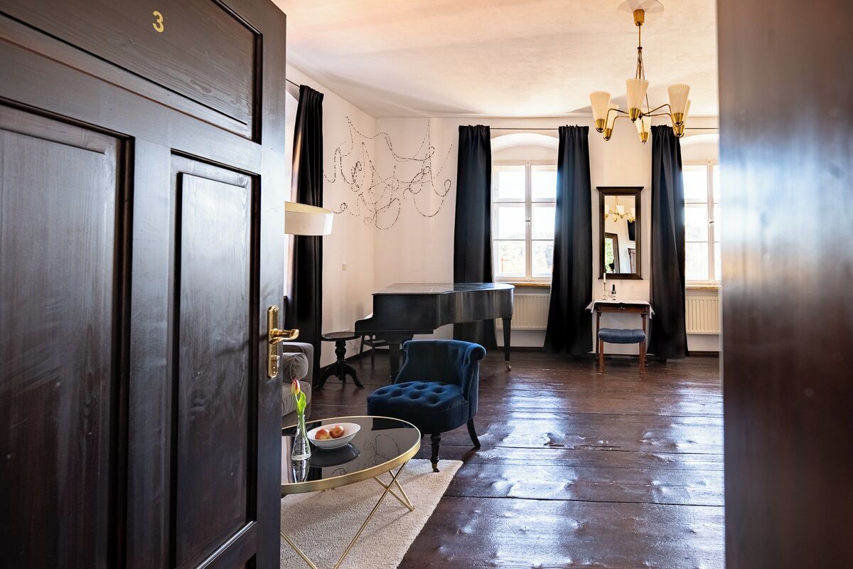 Junior Suite, City View | Hypo-allergenic bedding, free WiFi, bed sheets