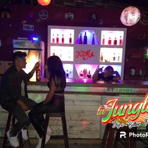 Minibar - THE JUNGLE Vacation Home (Canelos)