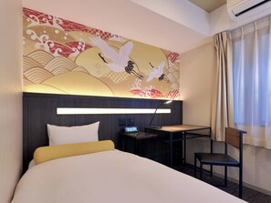 1 bedroom, desk, iron/ironing board, free WiFi