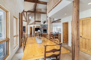 Dining - Spacious Telluride Retreat w/ Private Hot Tub (Mountain Village)