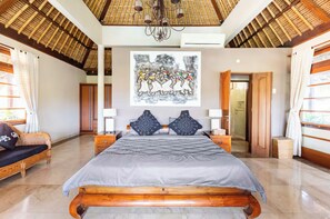 3 Schlafzimmer, Reisekinderbett, WLAN, Bettwäsche