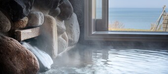 Nonsmoking Top floorSpecial Westernstyle room | Buffet plan Allinclusive / Nishitsugarugun Aomori