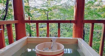 An openair bath Karaoke Enjoy BBQ at this villa / Komoro Nagano