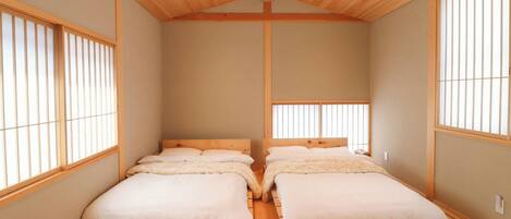 1 slaapkamer, een bureau, een strijkplank/strijkijzer, gratis wifi