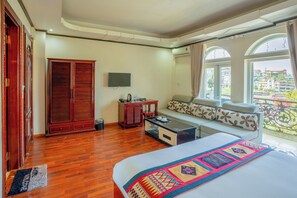 Deluxe Double or Twin Room | Minibar, in-room safe, desk, blackout curtains - Arengo Boutique Sa Pa (Sa Pa)