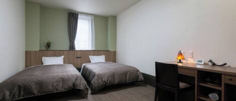 1 chambre, bureau, fer et planche à repasser, Wi-Fi gratuit