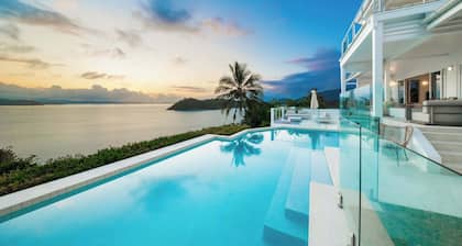 'Vue de Bleu' Luxury Whitsunday Retreat