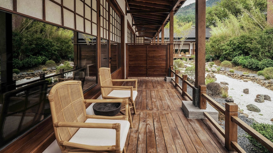 Jingdezhen Xingshan City outside Jielu