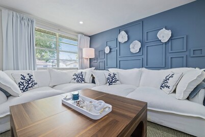 Family-Friendly Retreat w/ Heated Pool, Fishing Pond, Bikes, BBQ, Gourmet Kitchen & Kid Essentials