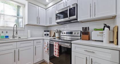 Family-Friendly Retreat w/ Heated Pool, Fishing Pond, Bikes, BBQ, Gourmet Kitchen & Kid Essentials