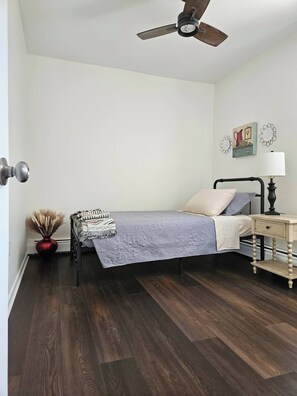 3 bedrooms, iron/ironing board, travel crib, WiFi