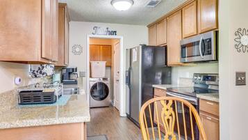 Fridge, microwave, stovetop, coffee/tea maker