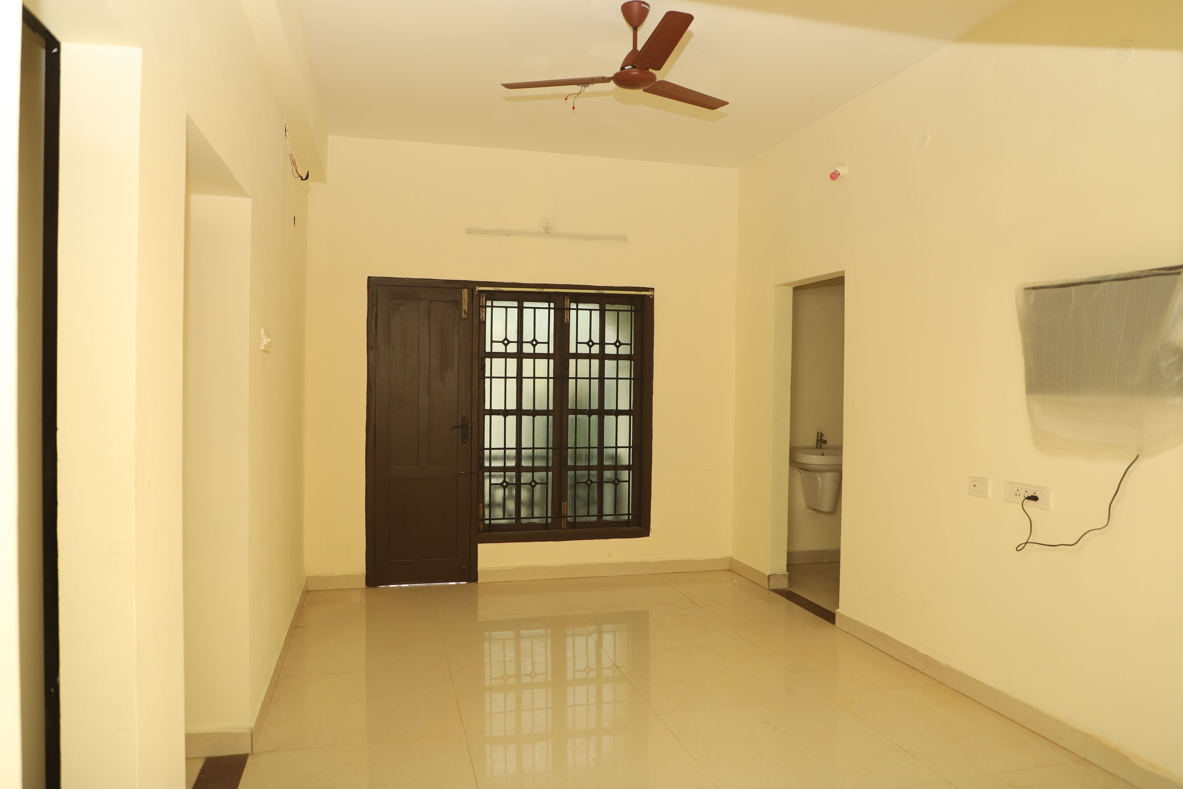 32-inch LED TV with digital channels