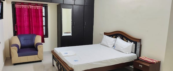 2 dormitorios, mobiliario individual, camas supletorias y wifi gratis