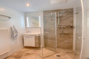 Dusche, Haartrockner
