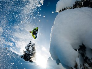 雪地及滑雪運動