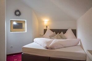 2 bedrooms, free WiFi