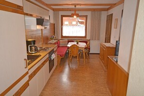 Ovn, højstol