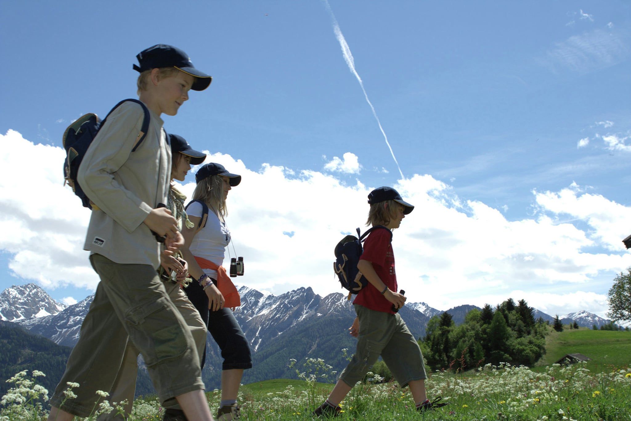 Region [summer] (>5 km)