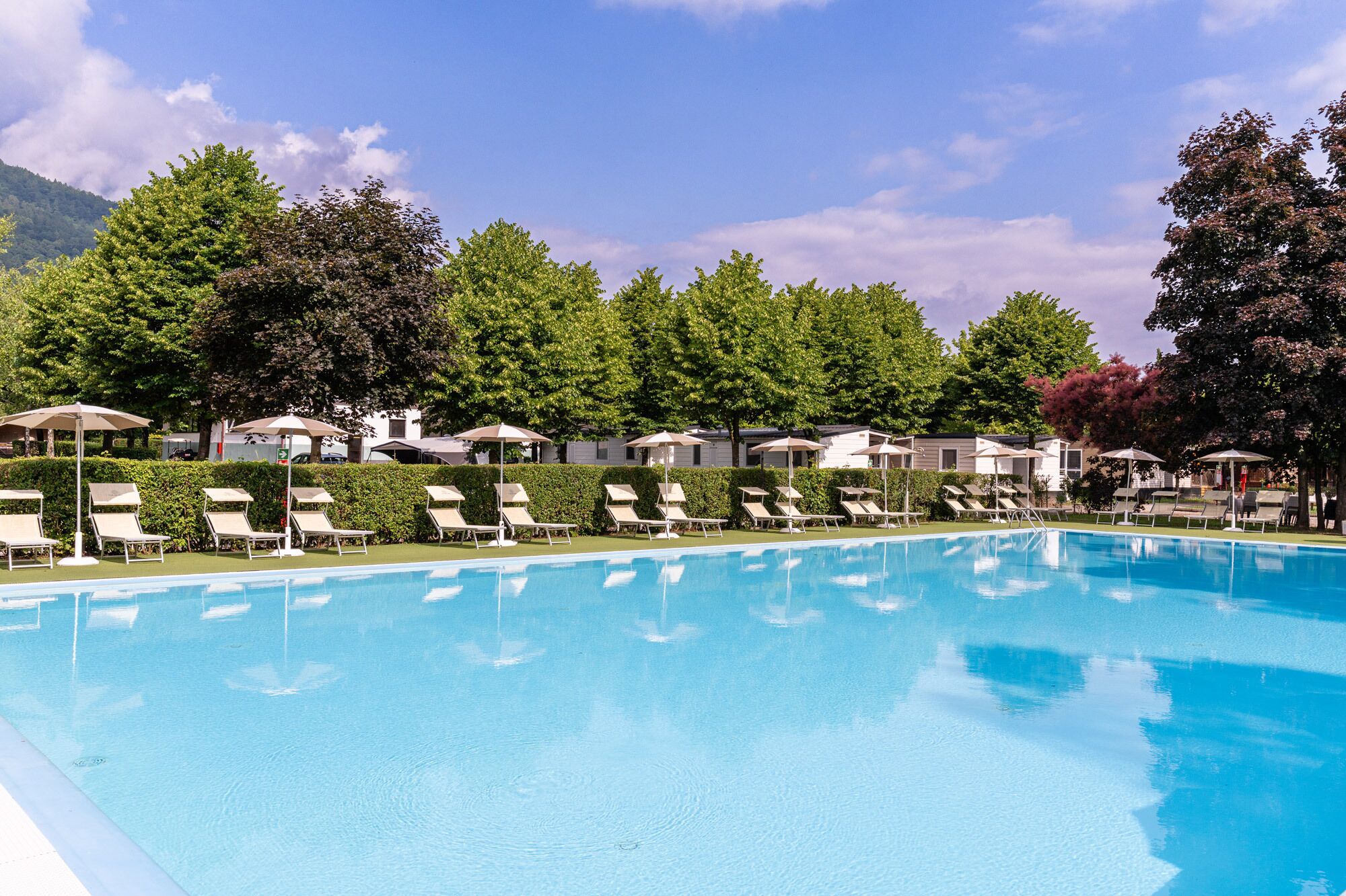 Piscine extérieure (ouverte en saison)