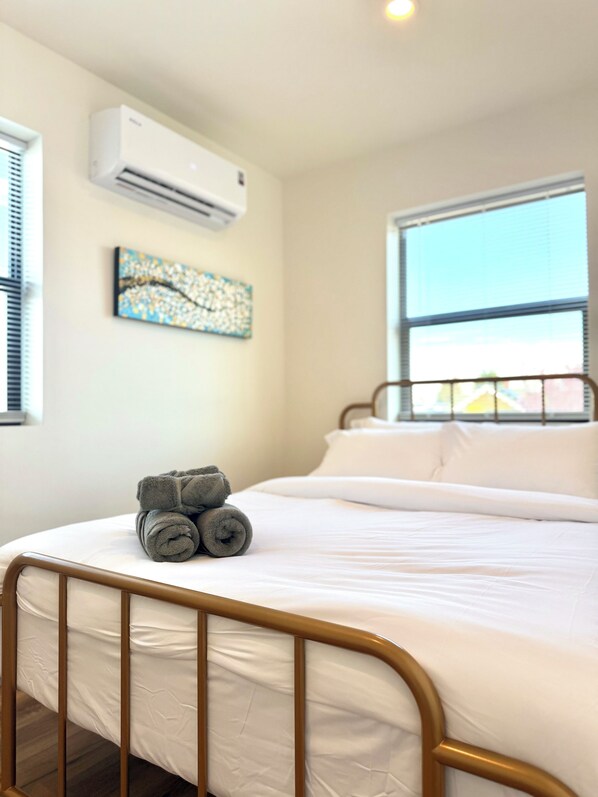 3 Schlafzimmer, Bügeleisen/Bügelbrett, WLAN, Bettwäsche