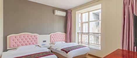 Economy Double Room | Free WiFi