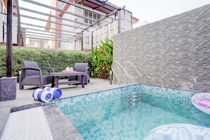 Deluxe Room, Non Smoking, Garden View | Private pool - Elivaas Irene Jade 3BHK Pvt Pool Garden with Balconies (Mawal)